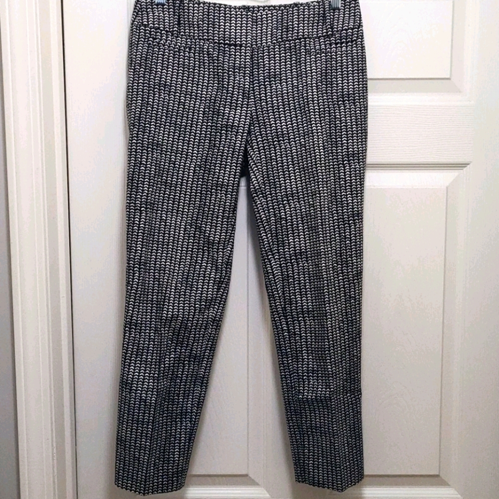 Marisa Cropped Chevron Pant by Loft
